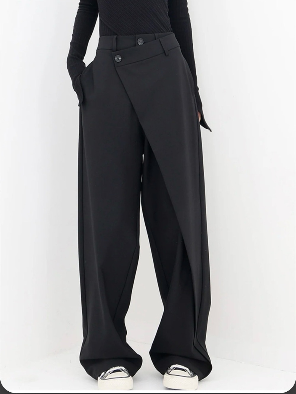 Cleo Modern Baggy Trouser size Small
